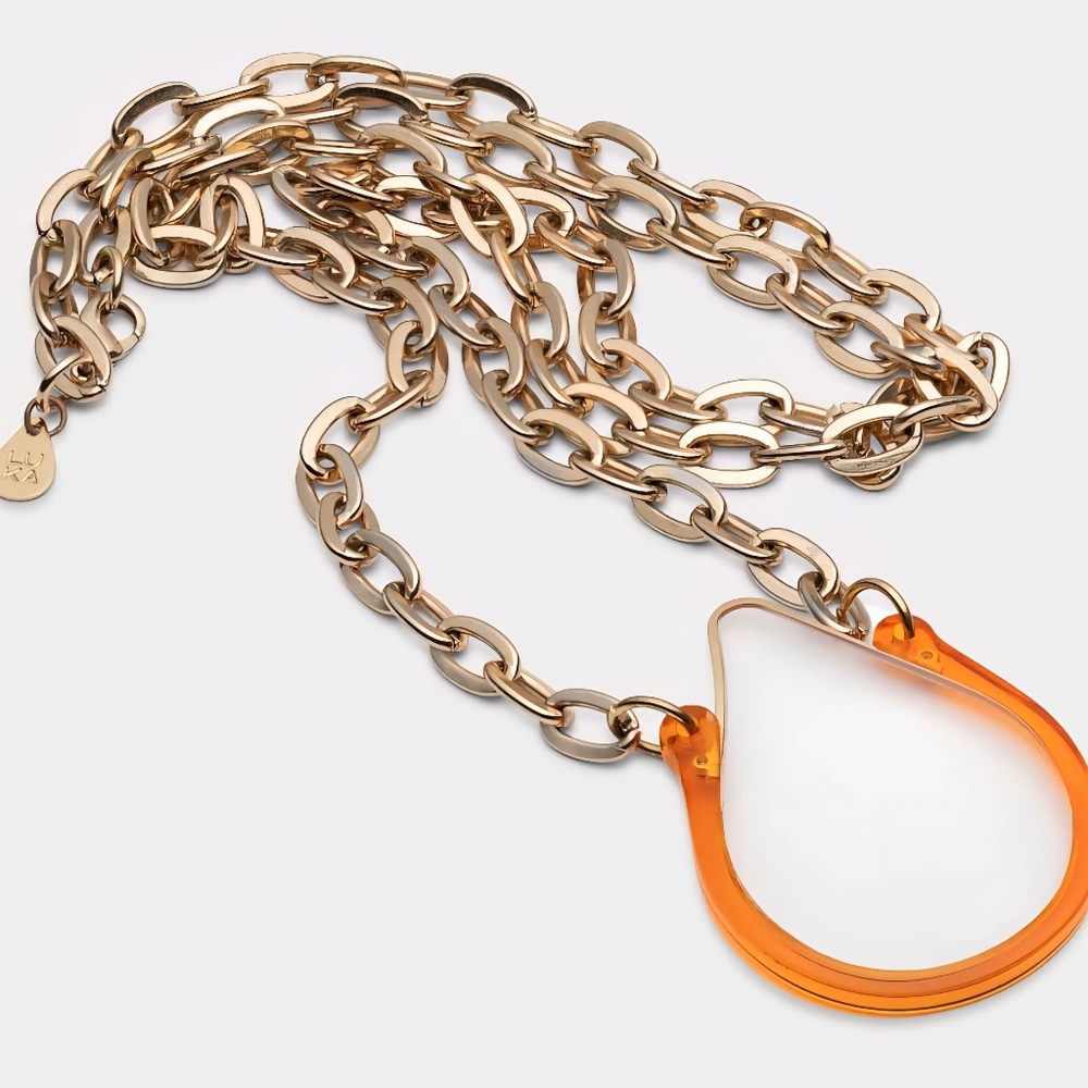 Lock up Luka : Kinley Crash, a tear shaped Luka monocle - Picture 4 of 4